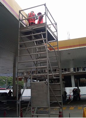 Servicing